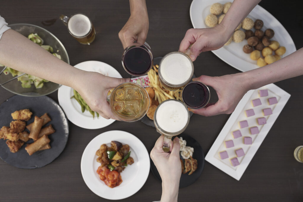 天神　ビアガーデン　テーブル