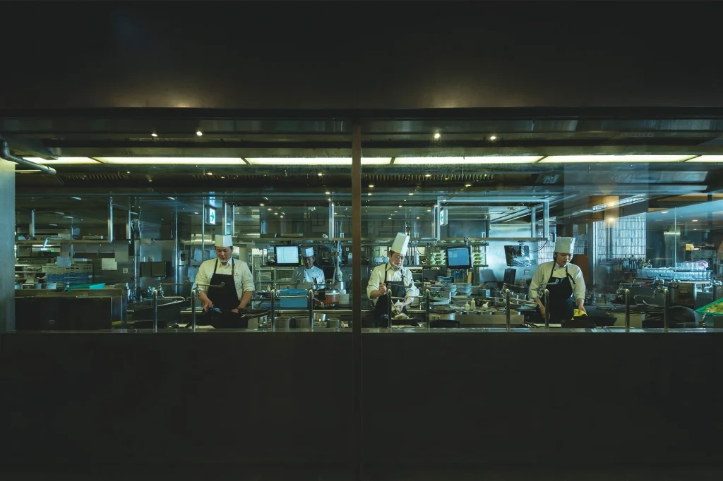 博多駅　中華　店舗