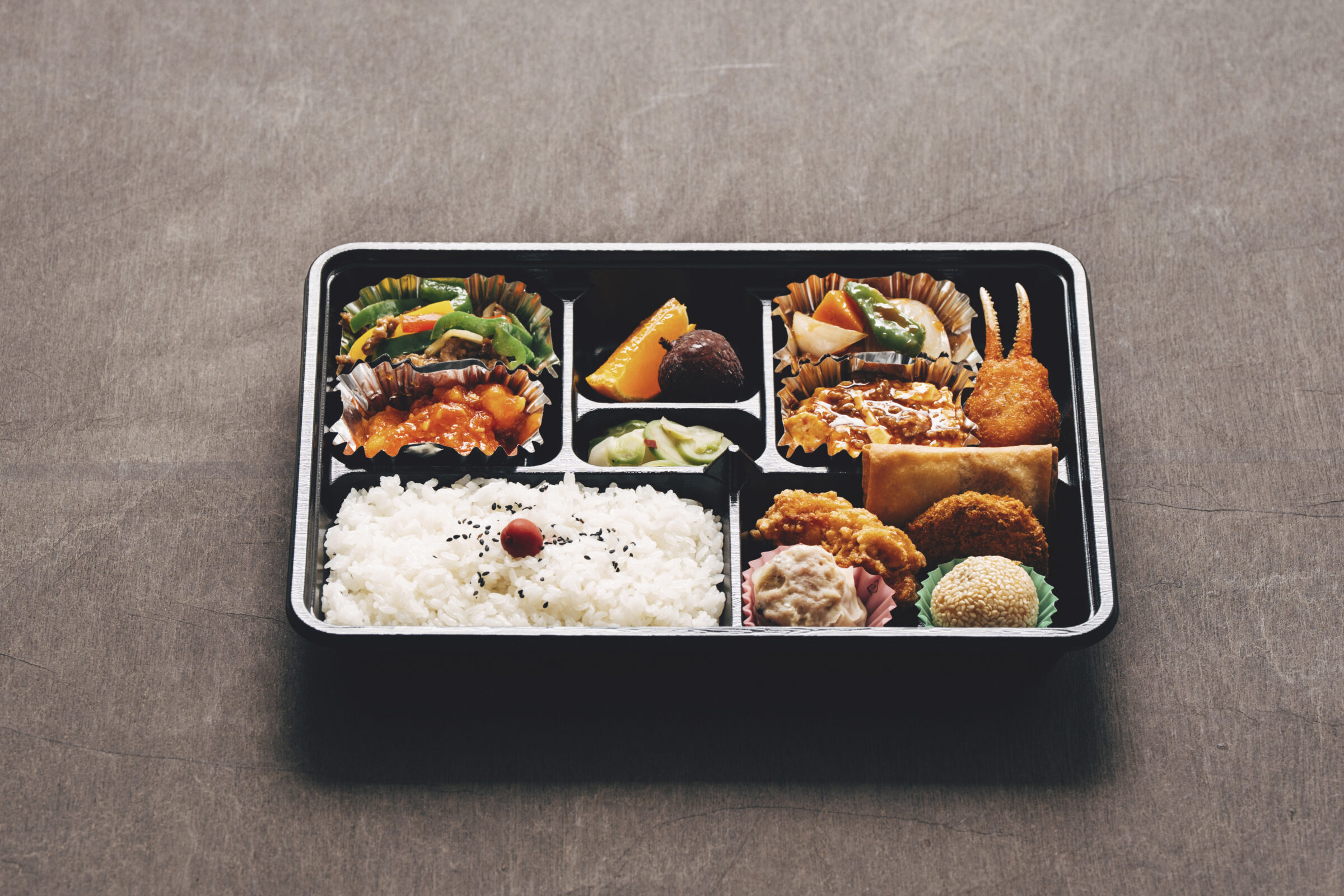 博多区　弁当　山王　1800円