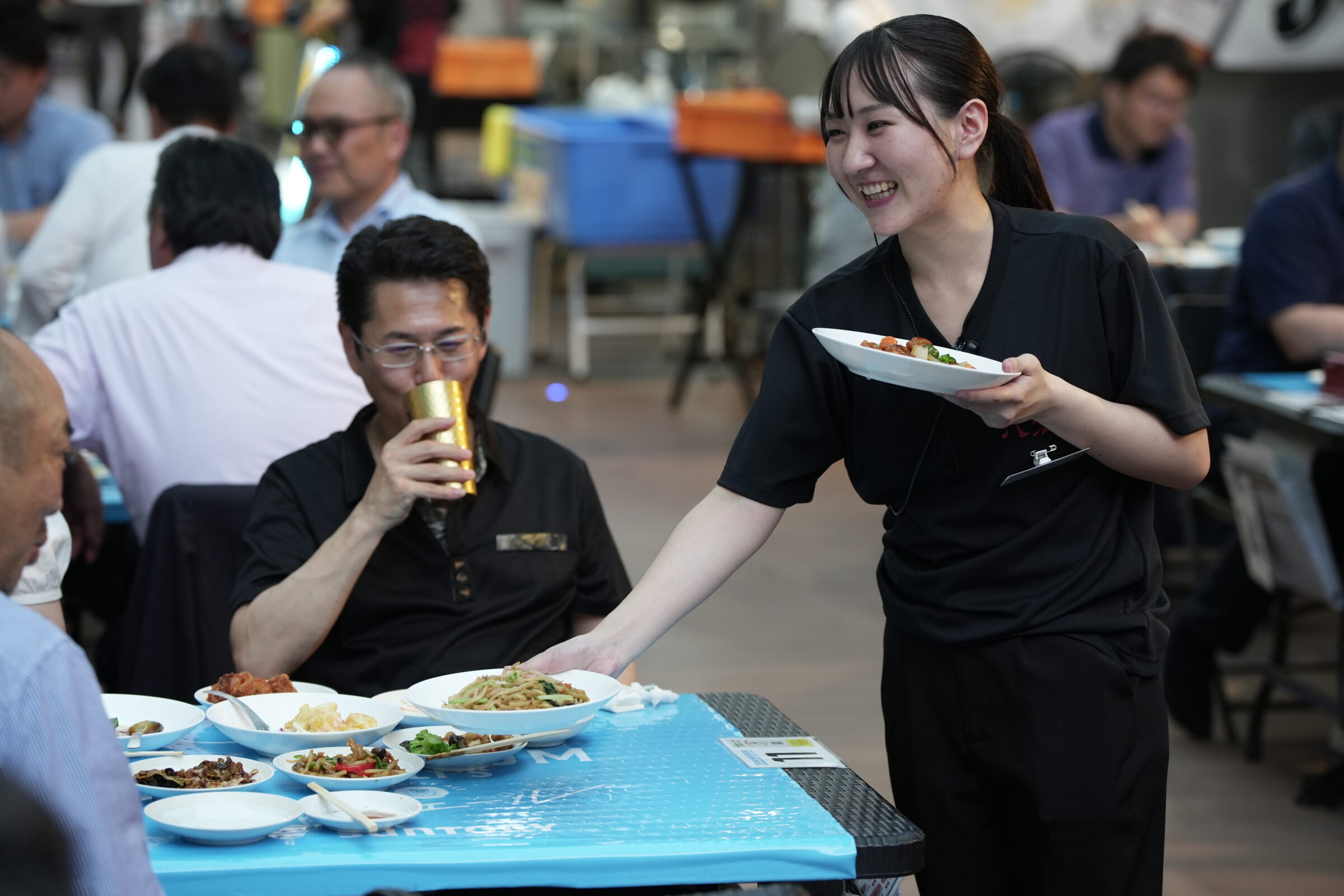 博多駅　ビアガーデン　ビジネス
